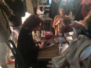 بالصور: شيخة حليوى توقّع كتابيها في السرايا ونفاذ النسخ